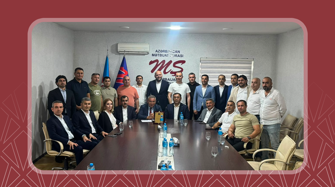 Məhəmmədəli Qəribli 50 illik yubileyi münasibətilə təltif olunub
