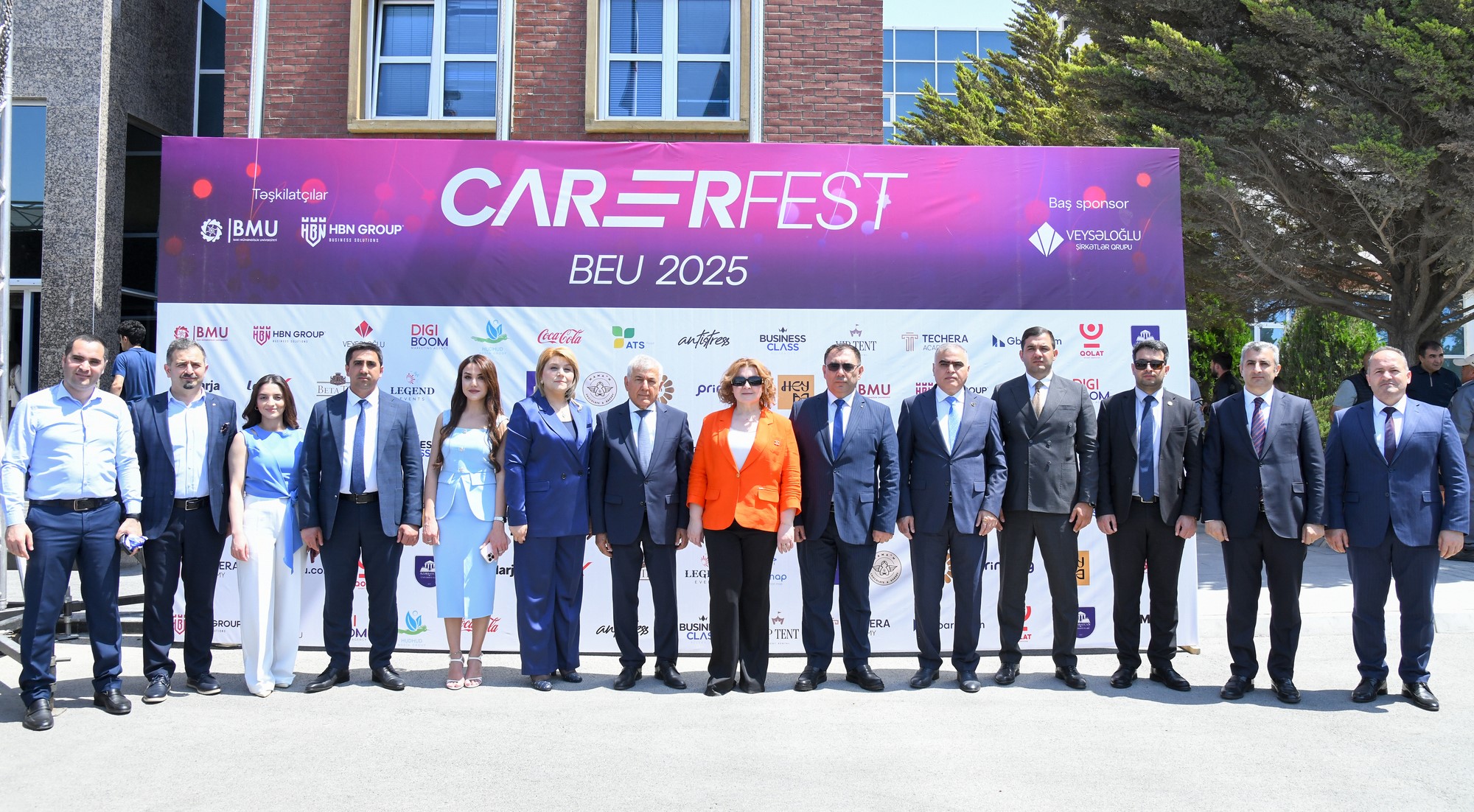 Veysəloğlu Şirkətlər Qrupunun baş sponsorluğu ilə karyera festivalı keçirilib