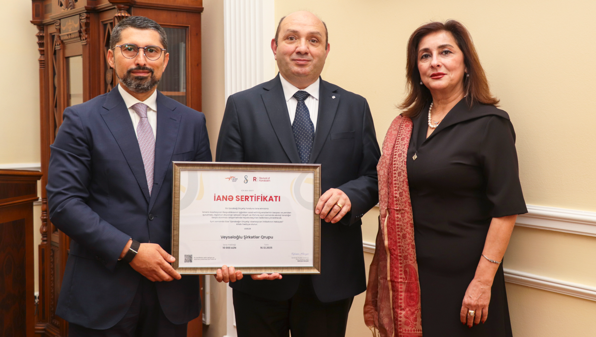 Veysəloğlu Şirkətlər Qrupu Qarabağ Dirçəliş Fondunun kitab layihəsinə dəstək verdi və “İanə Sertifikatı” ilə təltif olundu