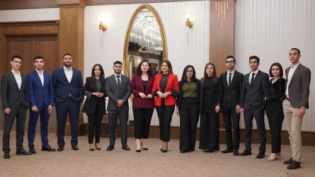 Daha 13 gənc Şirkətlər Qrupumuzda işlə təmin olundu