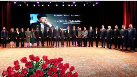 “Veysəloğlu”nun sponsorluğu ilə ərsəyə gələn “Naxçıvan Maarifi” sənədli-bədii filminin təqdimatı keçirilib