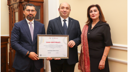 Veysəloğlu Şirkətlər Qrupu Qarabağ Dirçəliş Fondunun kitab layihəsinə dəstək verdi və “İanə Sertifikatı” ilə təltif olundu